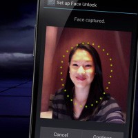 Jegal iPhone 4S, Galaxy Nexus Andalkan Face Unlock