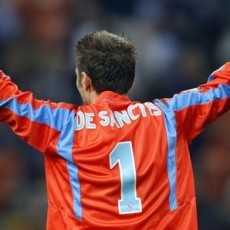 De Sanctis Ingin Terus Bersama Napoli