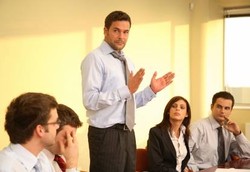 Orang Bertubuh Tinggi Lebih Disukai Sebagai Pemimpin