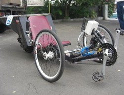 ITS Uji Coba Kendaraan Tenaga Surya