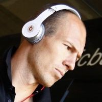 Bayern Lihat-Lihat Kondisi Robben