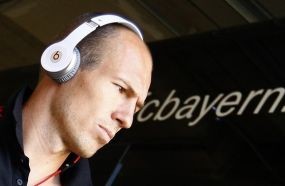 Bayern Lihat-Lihat Kondisi Robben