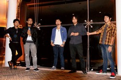 Bams Keluar dari Samsons?