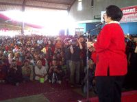 Mega Resmikan Pembangunan RS Tanpa Kelas