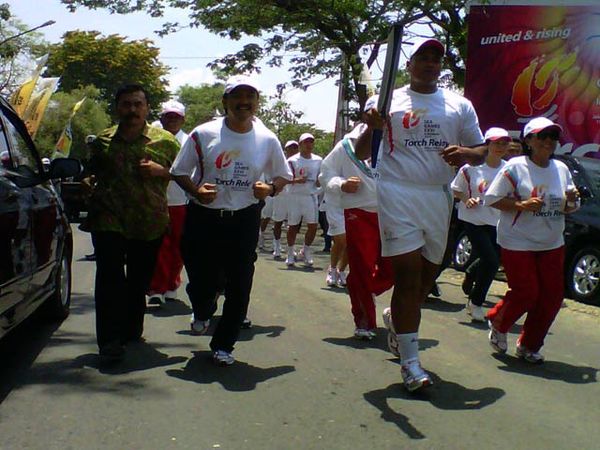 Obor Sea Games Mulai Diarak