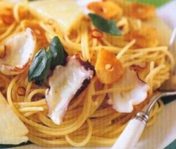 Resep Spaghetti dengan 3 Topping Lezat