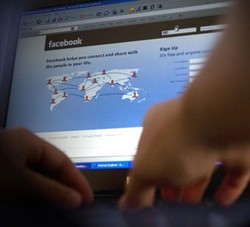 10 Ribu Akun Facebook Telah Dibajak