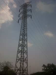 Lagi-lagi Fitri Spider Kid Taklukkan Tower Palmerah