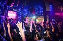 Thirteen Rilis Album Kedua