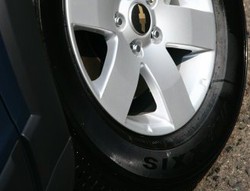 Suara Ban Masuk ke Kabin Captiva