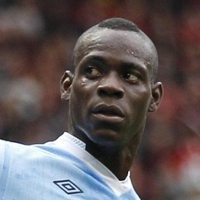 Balotelli Jadi Duta Anti Kembang Api