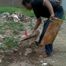 Ustad Temukan Granat di Masjid Uswatuh Rahmah