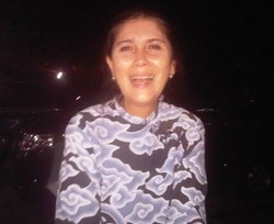 Robin Lim, Bidan Bali Kandidat CNN Hero 2011