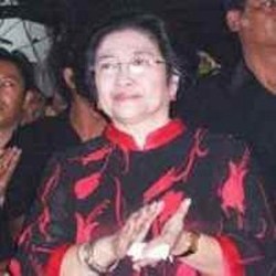 Aneh, Megawati Kalah Populer dari Dahlan Iskan 