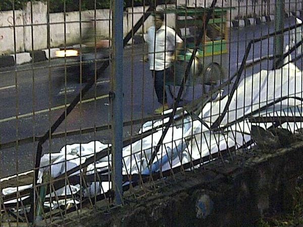 Billboard di Pondok Indah Roboh