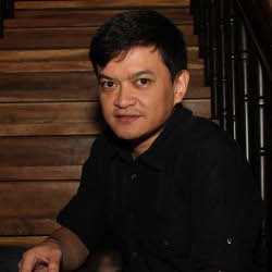 Sibuk Jadi Promotor, Hedi Yunus Tetap Nyanyi