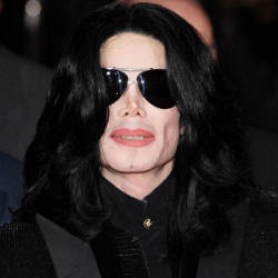 Michael Jackson Selebriti Terkaya yang Sudah Meninggal