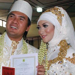 Saipul Jamil Simpan HP Virginia yang Masih Berlumuran Darah