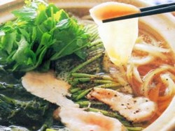 Hangat Sehat Sup Bayam & Wakame