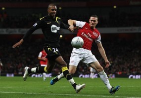 Vermaelen dan Hargreaves Cedera Lagi