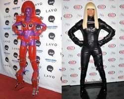 10 Selebriti dengan Kostum Halloween Unik