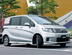 Honda Freed Makin Irit dengan Hybrid