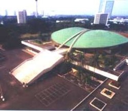 Penuh Drama Alot, OJK Akhirnya Disahkan DPR