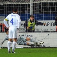 Inter Dihukum Penalti, Ranieri Pertanyakan Wasit