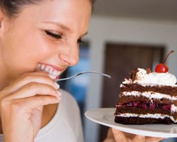 3 Cara Mengontrol Nafsu Makan Berlebihan