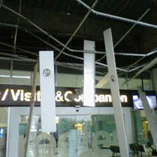 Lokasi Plafon Ambrol di Terminal III Dipasang Tali Pengaman