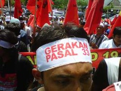 Peringati Sumpah Pemuda, Pemuda Semarang Bakar Keranda Hitam