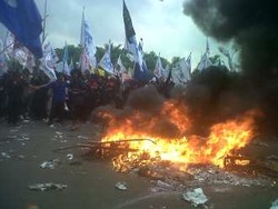 Cerita Safi yang Ditilang Saat Demo Presiden