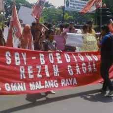 Puluhan Mahasiswa Terobos Upacara Sumpah Pemuda Untuk Berdemo