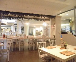 Santap Pancake di Ruang Jahit Nannys Pavillon