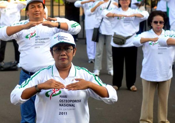 Gerak Jalan Sehat Bareng Menkes
