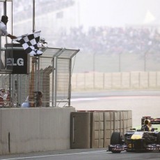 Vettel Dominan, Hamilton-Massa Terlibat Insiden Lagi