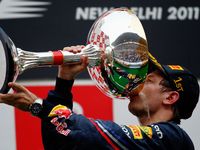 Pertama di India, Vettel Langsung Ukir Nama
