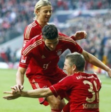 Iming-iming Tiket Lolos & 250 Gol untuk Bayern 