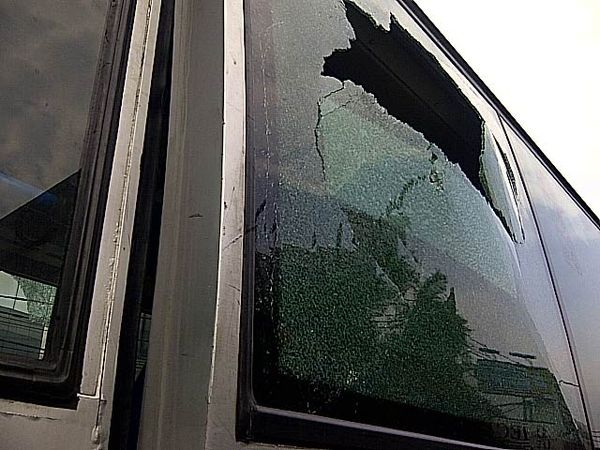 Bus TransJ Nyaris Dihancurkan Massa