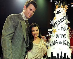 5 Penyebab Kim Kardashian Cerai Begitu Cepat