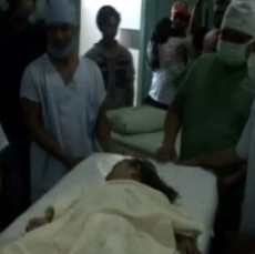 Dokter Keluarkan Paku & Jarum di Tubuh Safira