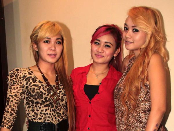 Trio Macan Tuntut 3 Macan