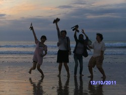 Goes to dewata Island