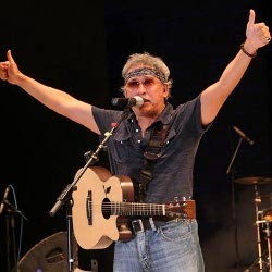 Iwan Fals Anggap Album Harmoni SBY Keajaiban Dunia ke-8