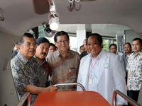 Toyota Sumbang Ambulans untuk PMI