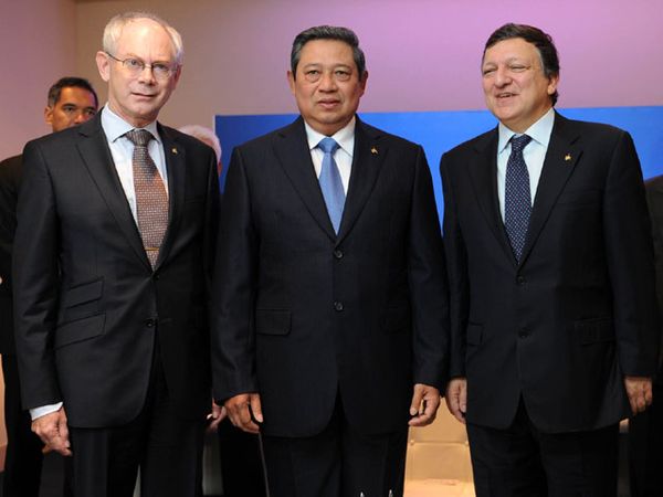 SBY Bertemu Presiden Komisi UE dan Dewan Eropa
