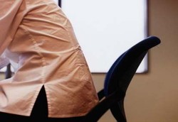 Duduk Lama Terkait dengan 173.000 Kasus Kanker