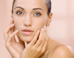 Tips Selalu Cantik Meski Tanpa Make-up 