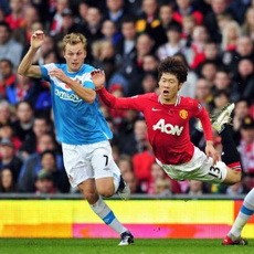 Gol Bunuh Diri Brown Menangkan MU