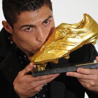 Coba Hentikan Ronaldo dengan Tali